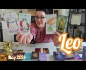 Divinely Canadian Tarot