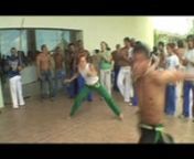 TRAILER for Capoeira Sul da Bahia 3º Encontro Internacional 2007, a full length DVD.nnMusic for Trailer: 1st berimbau - Instrutor Salê, 2nd berimbau - Professor Est. ChinnnCapoeira, a unique Brazilian art that incorporates self defense, music, and dance, began with African slaves and has spread around the world. This film captures the axé (energy) that brought 800 participants from 16 countries to the town of Arraial d&#39;Ajuda, Bahia, Brazil. Capoeira Sul da Bahia - 3rd International Encounter