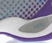 Prince Women&#39;s T22 Lite Shoe Reviewnhttp://www.tennisexpress.com/prince-w...nnThe Prince Women&#39;s T-22 Lite Tennis Shoes are lighter and more maneuverable than the iconic T22 that we&#39;ve all known and loved for so many years. This evolution of the classic T22 delivers all the performance elements of its predecessor in a lightweight package. The T22 lite offers superior ventilation while still providing the durability and support that are expected with this series. These shoes provide the perfect c