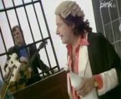 The very Monty Python-esque sketch, which was custom made for guitarists and bassists, features appearances by Pink Floyd&#39;s David Gilmour, Dire Straits&#39; Mark Knopfler and Motorhead&#39;s Lemmy Kilmister, plus Gary Moore and Level 42 bassist Mark King—all of whom jam a bit at the end.The two gents at the beginning of the sketch are Rowland Rivron and Simon Brint; Dawn French plays the judge and Jennifer Saunders is the stenographer.