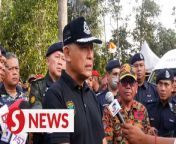 The priority of the authorities is on the search and rescue (SAR) operations for the remaining victims at the Father&#39;s Organic Farm campsite while investigations connected to the landslide will commence later, says Tan Sri Acryl Sani Abdullah Sani.&#60;br/&#62;&#60;br/&#62;The Inspector-General of Police that at the landslide site on Saturday evening, and when commenting on the manager of the Father&#39;s Organic Farm, who was called up to assist investigations connected to the landslide, he said the man has yet to come forward.&#60;br/&#62;&#60;br/&#62;Acryl Sani also said volunteers will not be allowed to help in the search and rescue (SAR) operations at the landslide site as the situation is not suitable for members of the public to come in and assist.&#60;br/&#62;&#60;br/&#62;Read more at https://bit.ly/3HOzshX&#60;br/&#62;&#60;br/&#62;WATCH MORE: https://thestartv.com/c/news&#60;br/&#62;SUBSCRIBE: https://cutt.ly/TheStar&#60;br/&#62;LIKE: https://fb.com/TheStarOnline