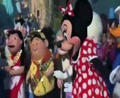 140 Disney characters gathered at Walt Disney World Resort today creating the Ultimate Tweet to announce the latest Disney Parks bicoastal, all-night extravaganza.&#60;br/&#62;&#60;br/&#62;Mickey, Minnie, Donald, Goofy, Pluto and 135 of their friends came together to kick off the countdown to &#92;