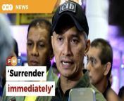 Bukit Aman CID director Shuhaily Zain also says the man has a criminal record.&#60;br/&#62;&#60;br/&#62;Read More: https://www.freemalaysiatoday.com/category/nation/2024/04/14/surrender-police-urge-suspect-in-klia-shooting-incident/&#60;br/&#62;&#60;br/&#62;Laporan Lanjut: https://www.freemalaysiatoday.com/category/bahasa/tempatan/2024/04/14/kes-tembak-di-klia-suspek-pernah-ditahan-ada-3-rekod-jenayah/&#60;br/&#62;&#60;br/&#62;Free Malaysia Today is an independent, bi-lingual news portal with a focus on Malaysian current affairs.&#60;br/&#62;&#60;br/&#62;Subscribe to our channel - http://bit.ly/2Qo08ry&#60;br/&#62;------------------------------------------------------------------------------------------------------------------------------------------------------&#60;br/&#62;Check us out at https://www.freemalaysiatoday.com&#60;br/&#62;Follow FMT on Facebook: https://bit.ly/49JJoo5&#60;br/&#62;Follow FMT on Dailymotion: https://bit.ly/2WGITHM&#60;br/&#62;Follow FMT on X: https://bit.ly/48zARSW &#60;br/&#62;Follow FMT on Instagram: https://bit.ly/48Cq76h&#60;br/&#62;Follow FMT on TikTok : https://bit.ly/3uKuQFp&#60;br/&#62;Follow FMT Berita on TikTok: https://bit.ly/48vpnQG &#60;br/&#62;Follow FMT Telegram - https://bit.ly/42VyzMX&#60;br/&#62;Follow FMT LinkedIn - https://bit.ly/42YytEb&#60;br/&#62;Follow FMT Lifestyle on Instagram: https://bit.ly/42WrsUj&#60;br/&#62;Follow FMT on WhatsApp: https://bit.ly/49GMbxW &#60;br/&#62;------------------------------------------------------------------------------------------------------------------------------------------------------&#60;br/&#62;Download FMT News App:&#60;br/&#62;Google Play – http://bit.ly/2YSuV46&#60;br/&#62;App Store – https://apple.co/2HNH7gZ&#60;br/&#62;Huawei AppGallery - https://bit.ly/2D2OpNP&#60;br/&#62;&#60;br/&#62;Surrender