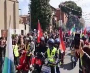 In 15mila al Vespa World Days a Pontedera from channel 4 60 days on the estate