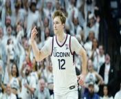 Dominant UConn Rolls to Sweet 16 Victory vs. San Diego State from san gogone go gino