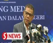The government will drop the controversial proposed constitutional amendments on citizenship, Home Minister Datuk Seri Saifuddin Nasution told a press conference on Friday (March 22).&#60;br/&#62;&#60;br/&#62;He said the two proposed amendments that would be dropped were19B and Section 1(e) Part 2 of Schedule 2 of the Federal Constitution, meaning that the current clauses would remain.&#60;br/&#62;&#60;br/&#62;Read more at https://tinyurl.com/mt64k3d5&#60;br/&#62;&#60;br/&#62;WATCH MORE: https://thestartv.com/c/news&#60;br/&#62;SUBSCRIBE: https://cutt.ly/TheStar&#60;br/&#62;LIKE: https://fb.com/TheStarOnline