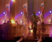 ELBOW - LEADERS OF THE FREE WORLD (LIVE AT JODRELL BANK / 2013) (Leaders Of The Free World)&#60;br/&#62;&#60;br/&#62; Composer: Richard Jupp, Craig Potter, Pete Turner, Mark Potter&#60;br/&#62; Author: Guy Garvey&#60;br/&#62;&#60;br/&#62;© 2024 Universal Music Operations Limited&#60;br/&#62;