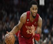 Cavs Struggle Despite Mitchell's 33 Points in Loss; Series Over? from mouni roy gall