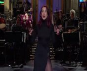 Dua Lipa addresses viral meme about her dancing in SNL monologue from com snl